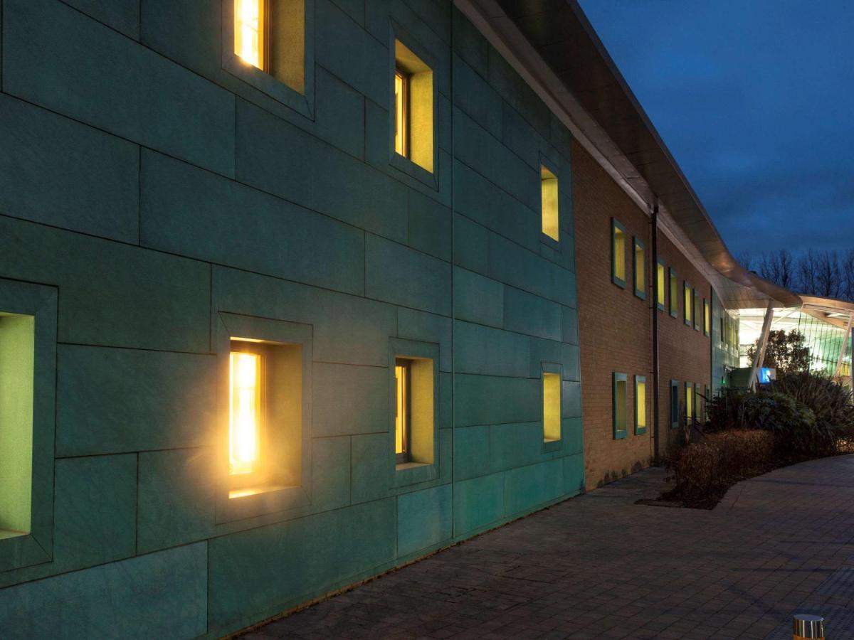 Ibis Budget Beaconsfield Eksteriør bilde