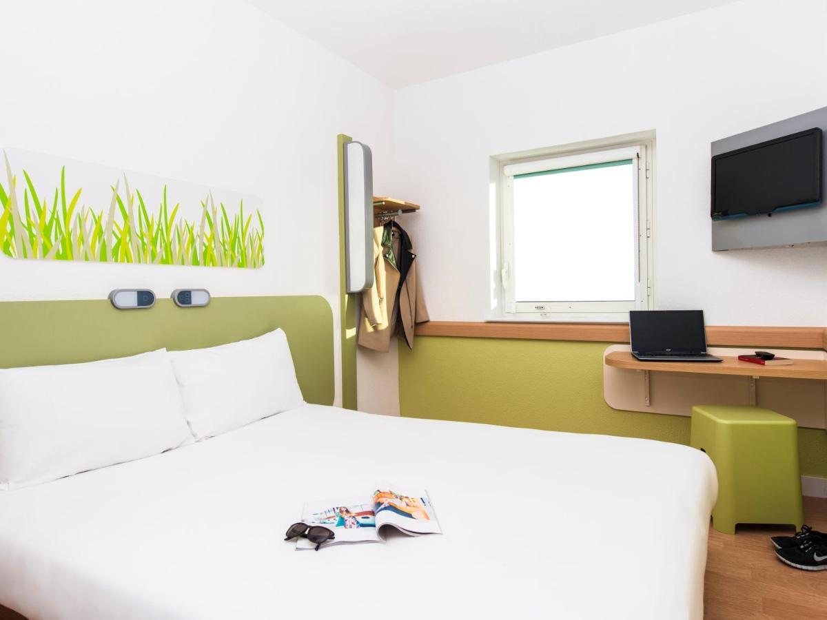 Ibis Budget Beaconsfield Eksteriør bilde