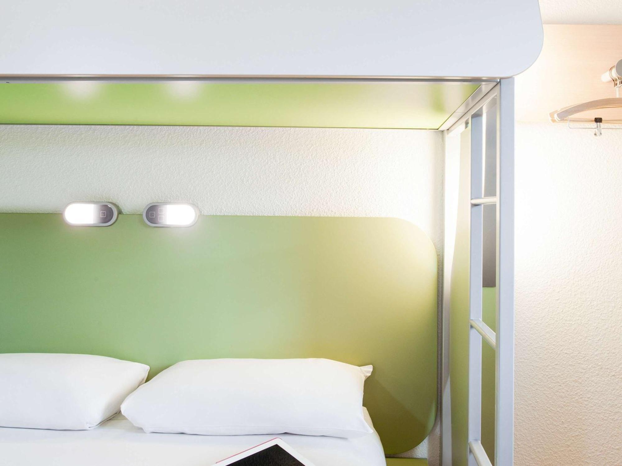 Ibis Budget Beaconsfield Eksteriør bilde